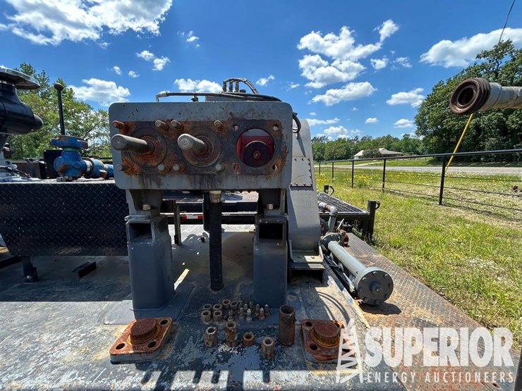 (x)-gardner-denver-tee-304-0te-001-well-service-pump-image-3