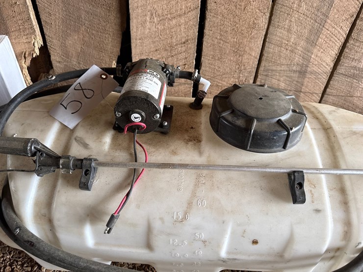 #58-•-15-gallon-atv-sprayer-image-2