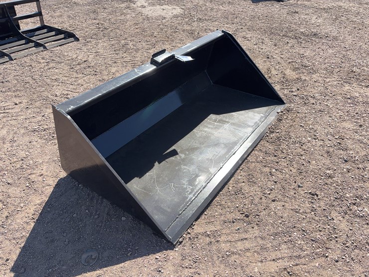 single-blade-bucket-image-2