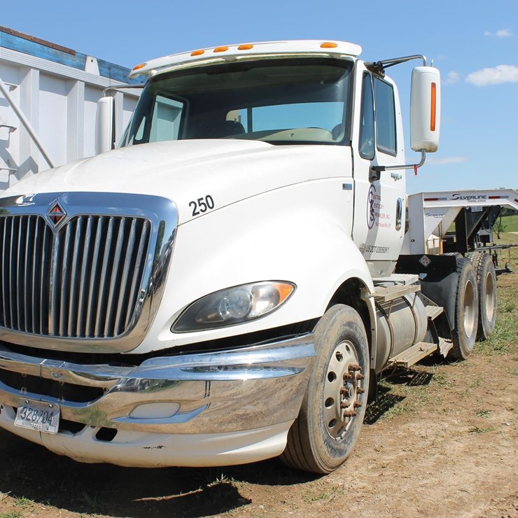 2010 INTERNATIONAL PROSTAR