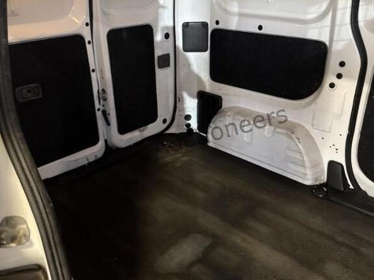 2015-chevrolet-city-express-image-11