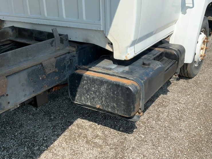 #1951-•-1990-ford-700-dump-truck-image-27