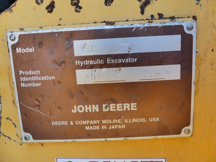 2010-deere-50d-image-16