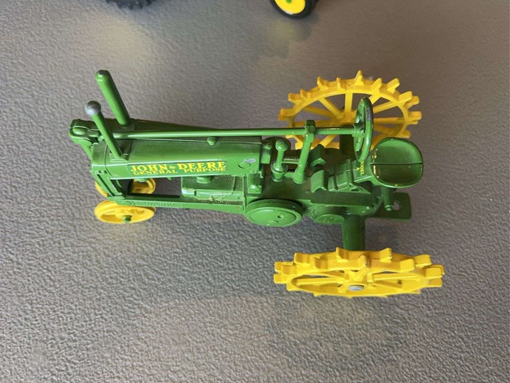 john-deere-model-a-image-3