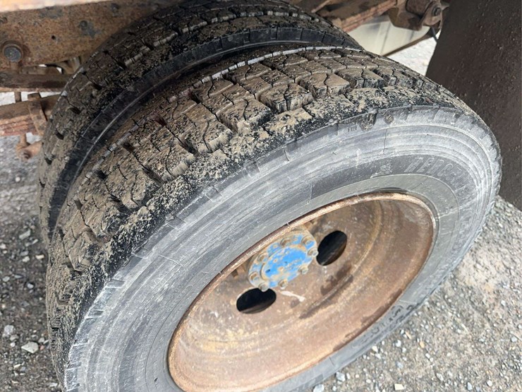 2003-ford-f450-xl-image-10