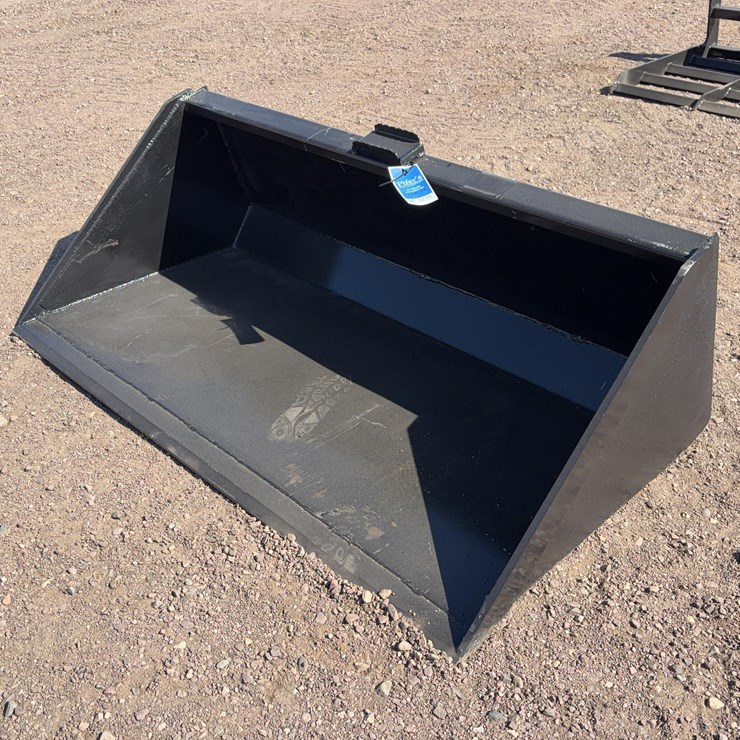 Single Blade Bucket