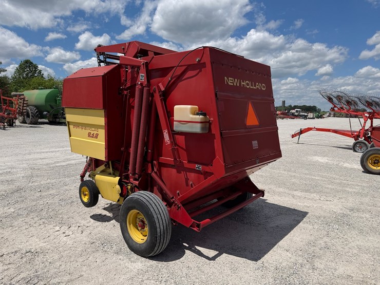 new-holland-849-image-6