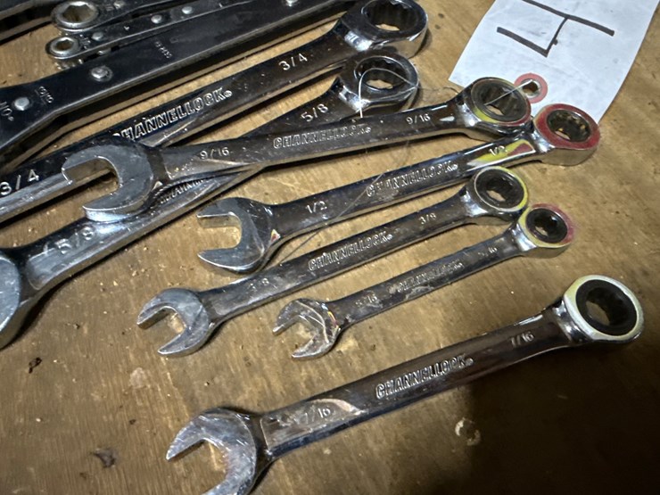 #44-•-channel-lock-and-americraft-ratchet-wrenches-image-2