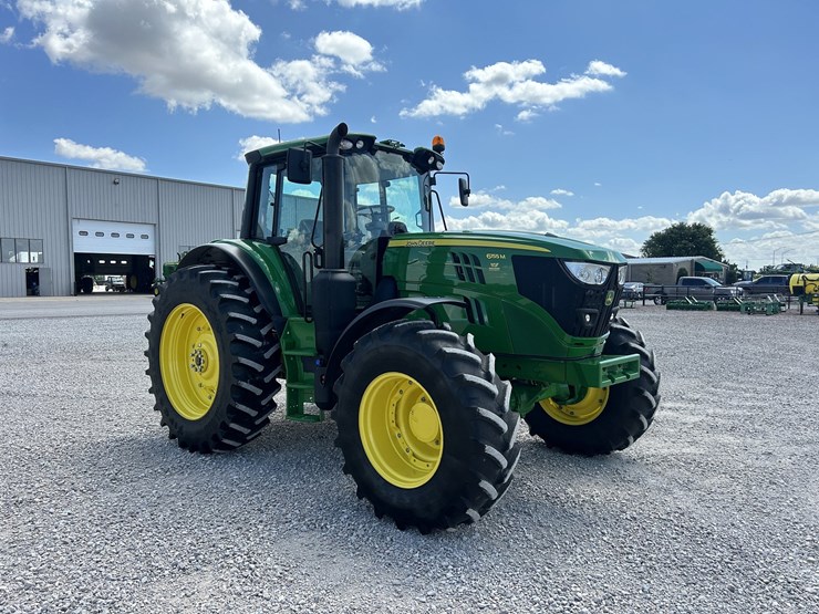 2024-john-deere-6155m-image-7