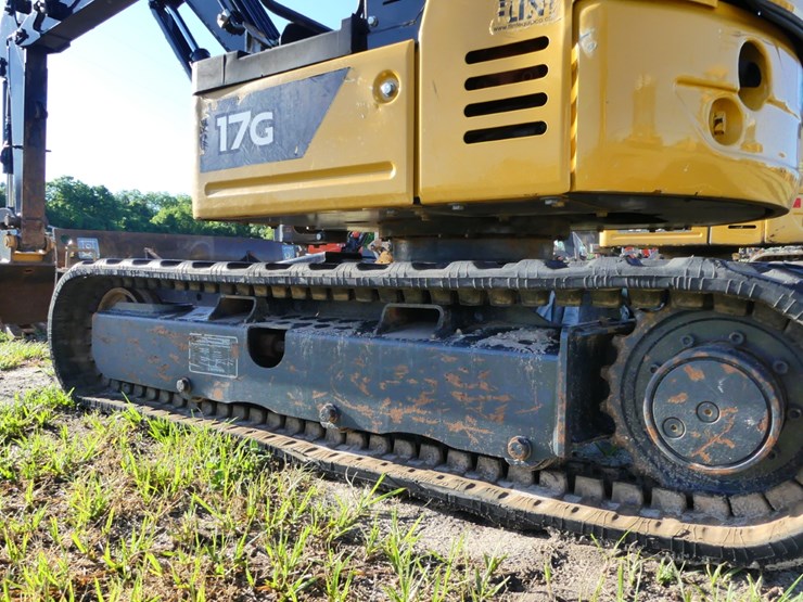 2022-deere-17g-image-5