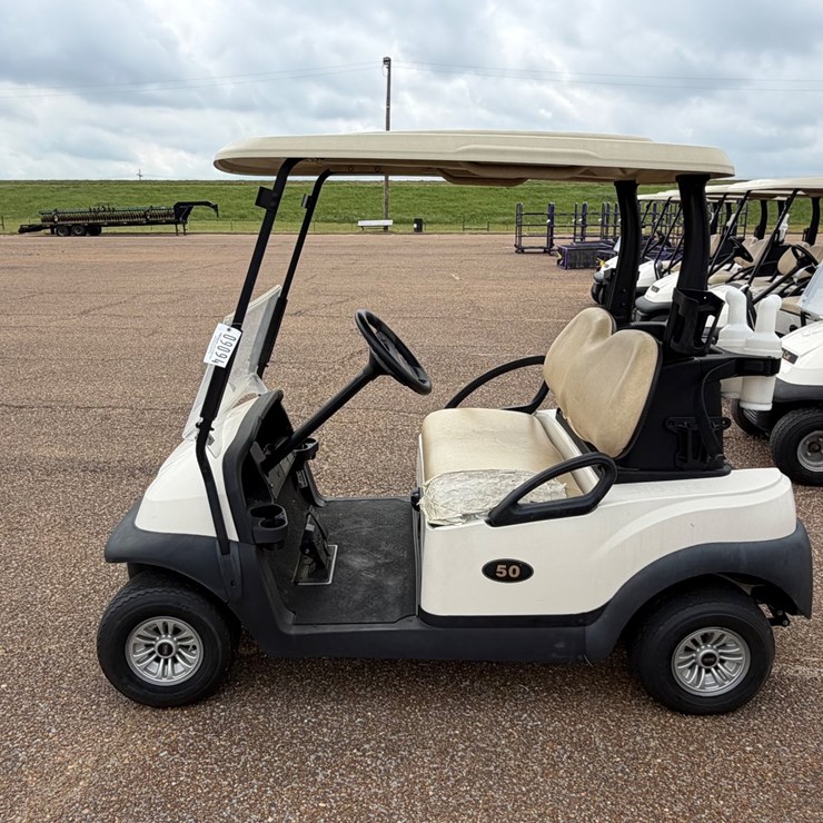 #9094 • 2021 club car precedent Golf Cart