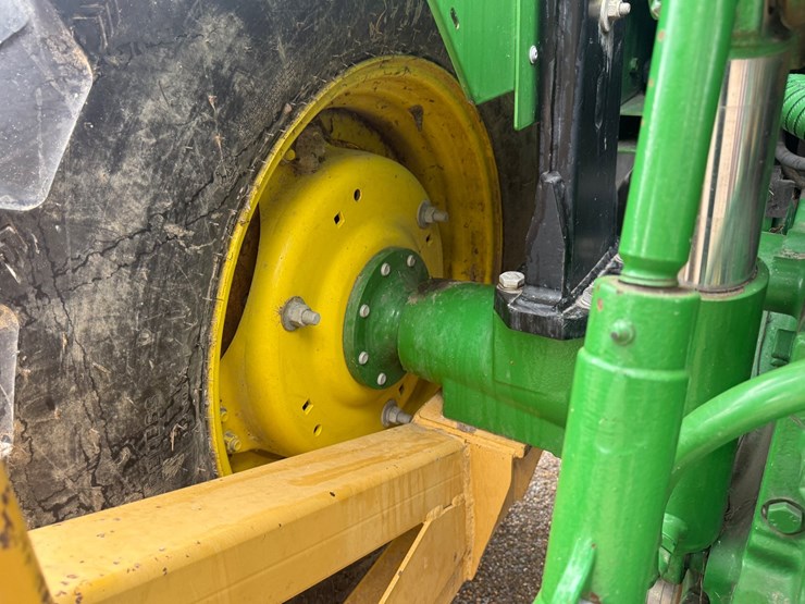 john-deere-6215-image-51