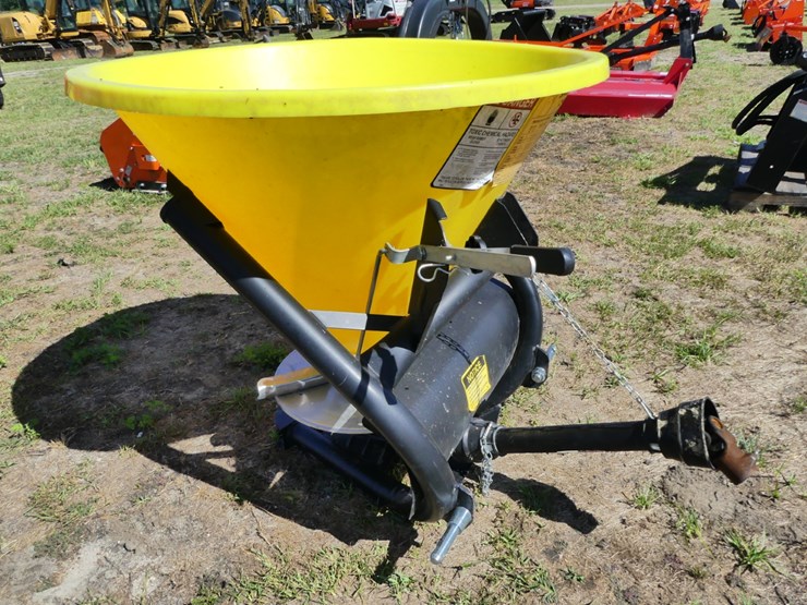 2022-land-pride-fsp500-image-1