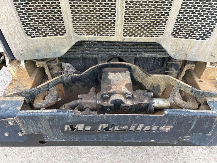2019-peterbilt-520-image-34