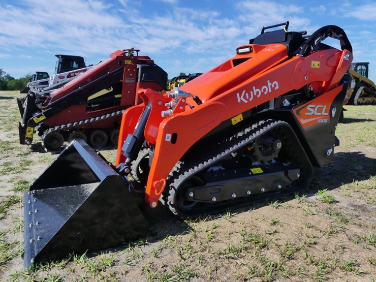 2026-kubota-scl1000-image-1