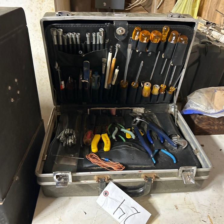 #24 • TOOL BRIEFCASE WITH TOOLS