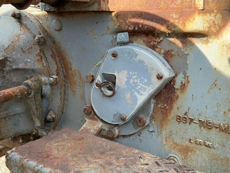 massey-ferguson-35-image-30