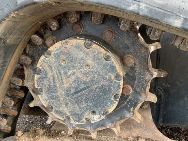 kubota-svl90-2-image-24