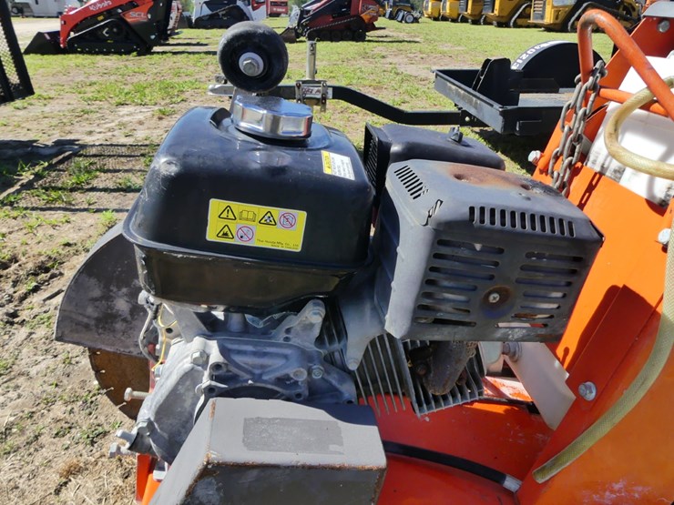 husqvarna-fs400lv-image-4