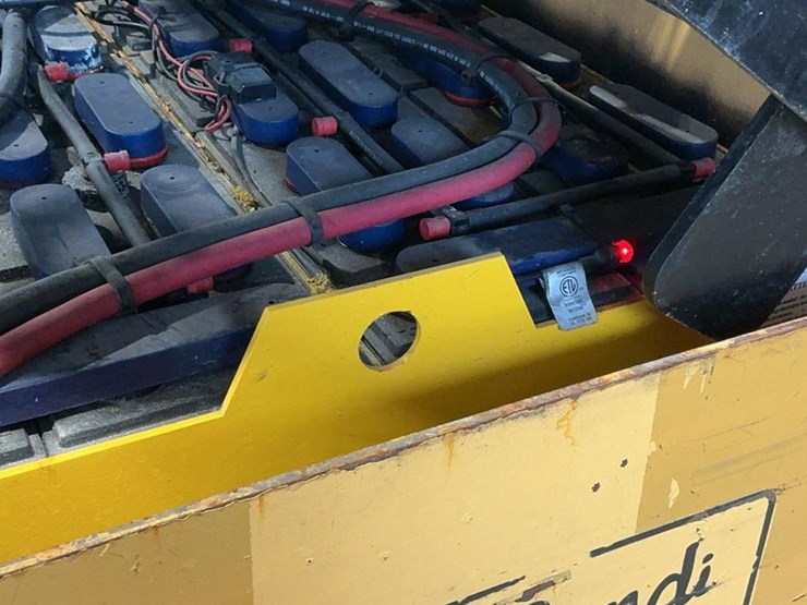 #1301-•-landoll-bendi-series-iv-electric-articulating-forklift-image-13