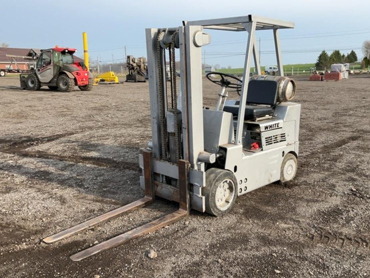 #1350-•-white-ma-50-lpg-forklift-image-1
