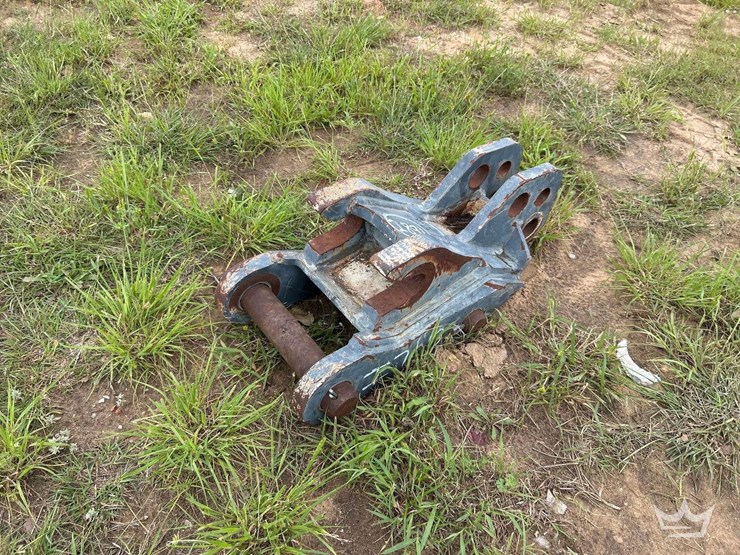 john-deere-quick-coupler-image-1