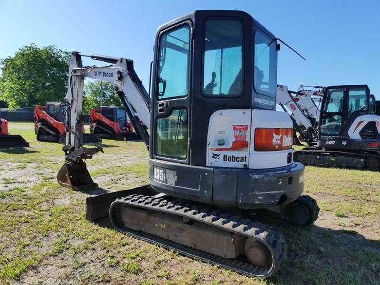 2015-bobcat-e35i-image-4