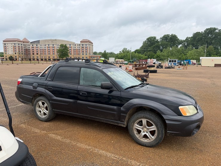 #9100-•-2004-subaru-baja-awd-image-4