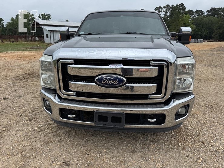 2011-ford-f250-lariat-image-5
