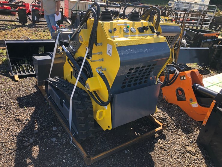 #37-•-ats-t460-mini-skid-steer-image-2