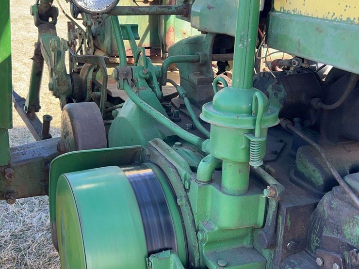 john-deere-720-image-32