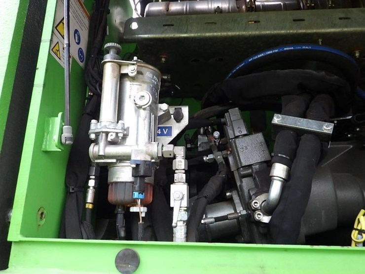 sennebogen-738e-tree-handler-image-21
