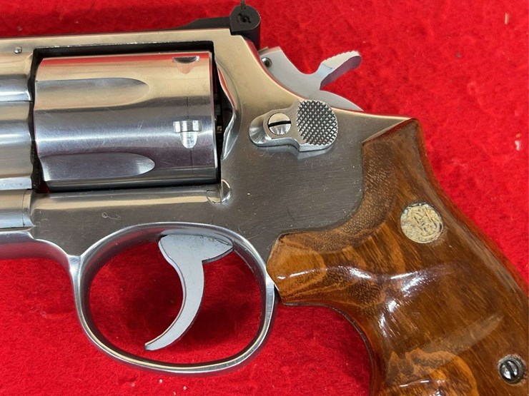 smith-&-wesson-model-66-1-combat-magnum-revolver-.357-magnum-image-11