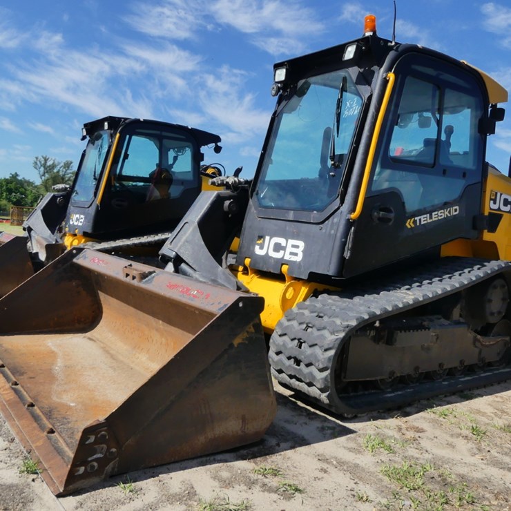 JCB 3TS-8T
