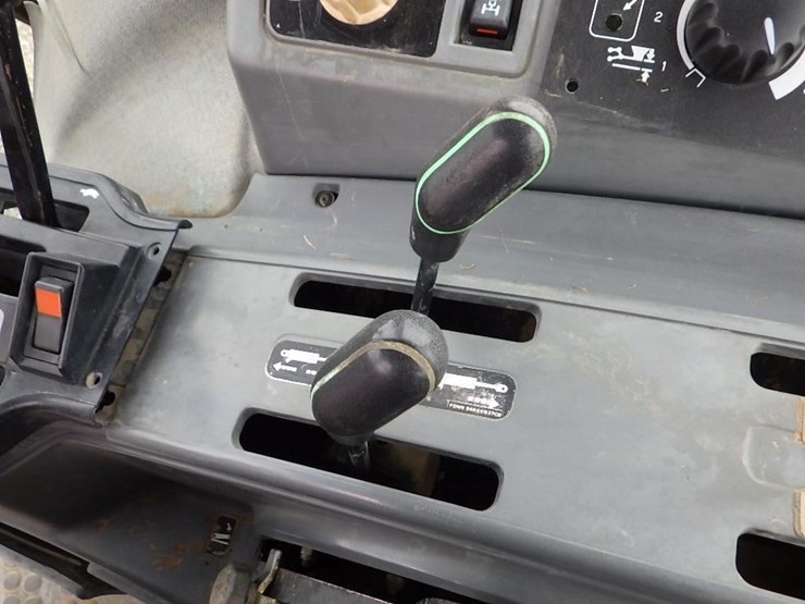ford-8340-image-41