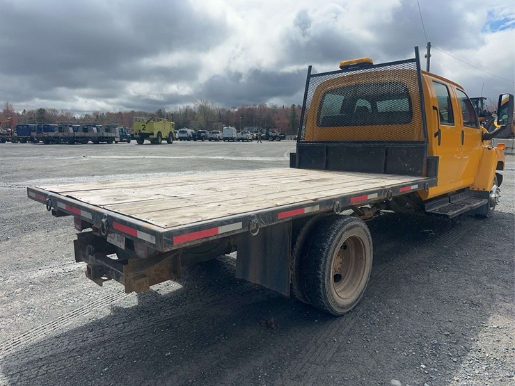 2009-gmc-topkick-c4500-image-5