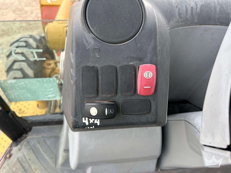 2007-caterpillar-414e-image-13