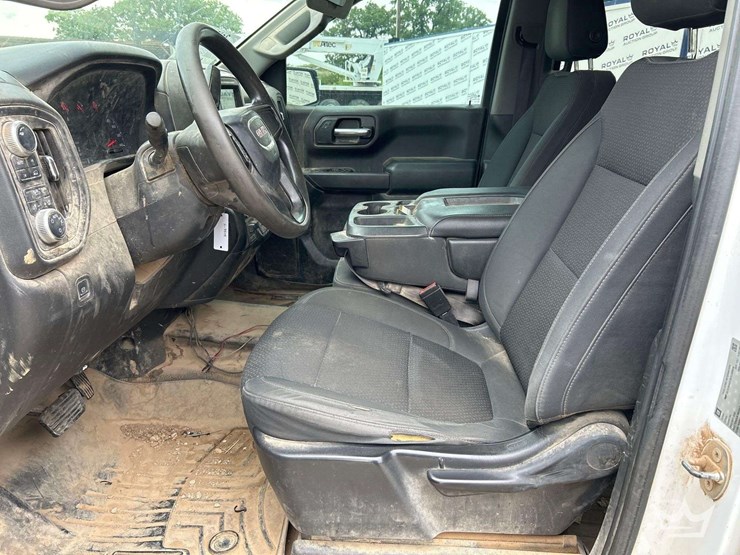 2019-gmc-sierra-1500-image-12