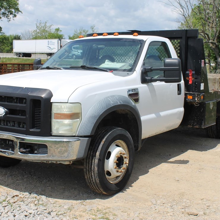 2008 FORD F550