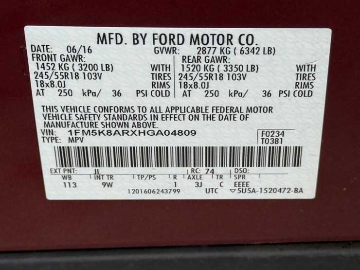 2017-ford-explorer-image-10
