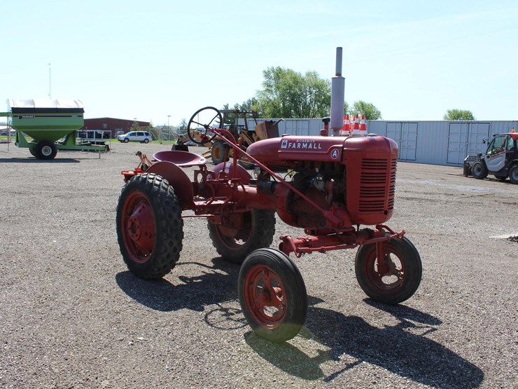 #2404-•-farmall-a-tractor-image-7