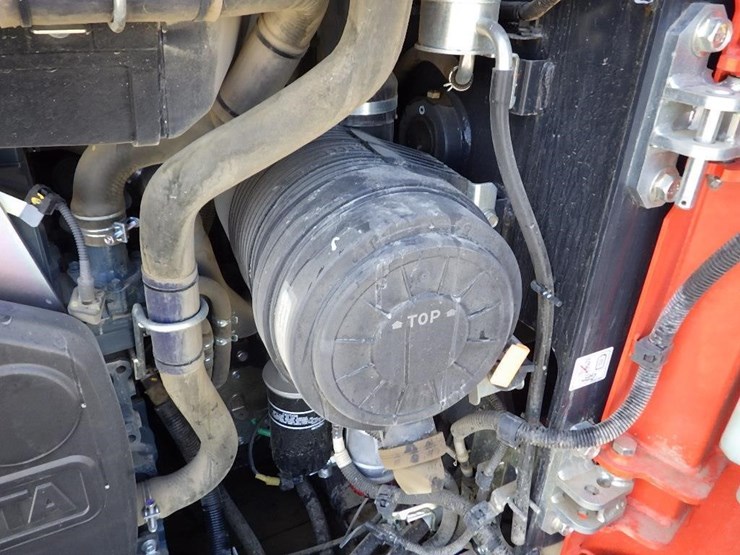 kubota-svl75-3-image-14