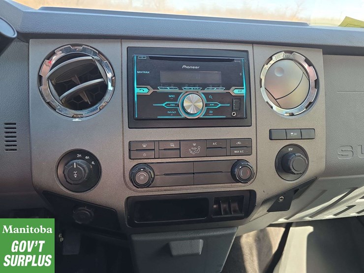 2011-ford-f350-image-22