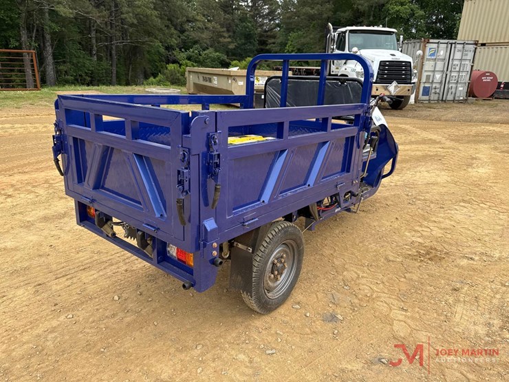 unused-tri-cycle-gas-powered-cart-image-2