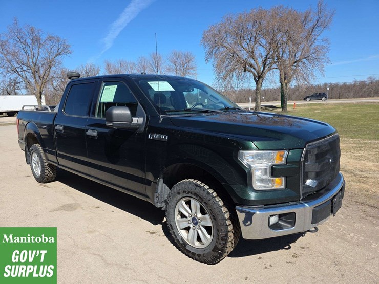 2015-ford-f150-xlt-image-2