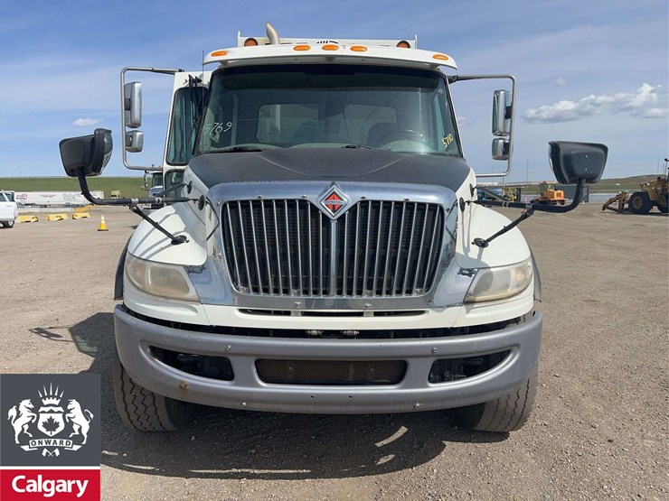 2017-international-workstar-7400-image-8