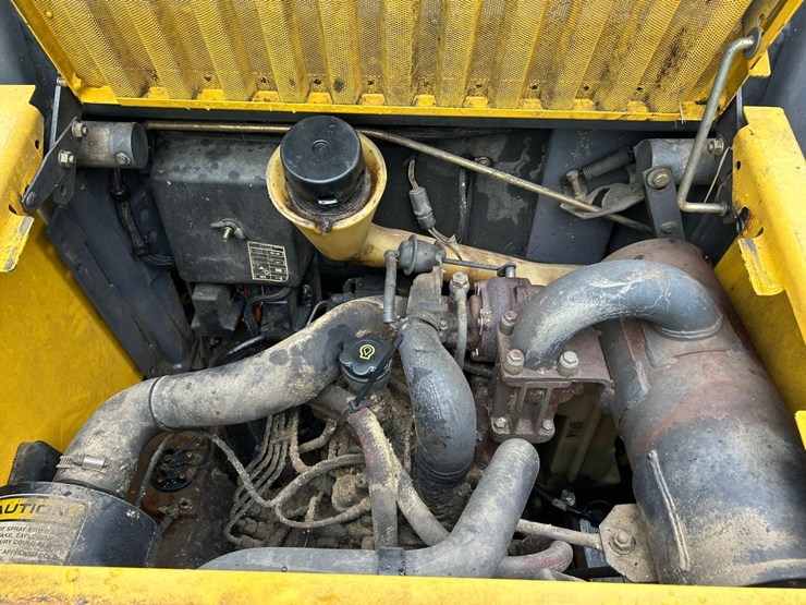 new-holland-ls170-image-15