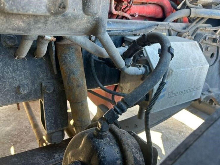 2020-kenworth-t680-image-53