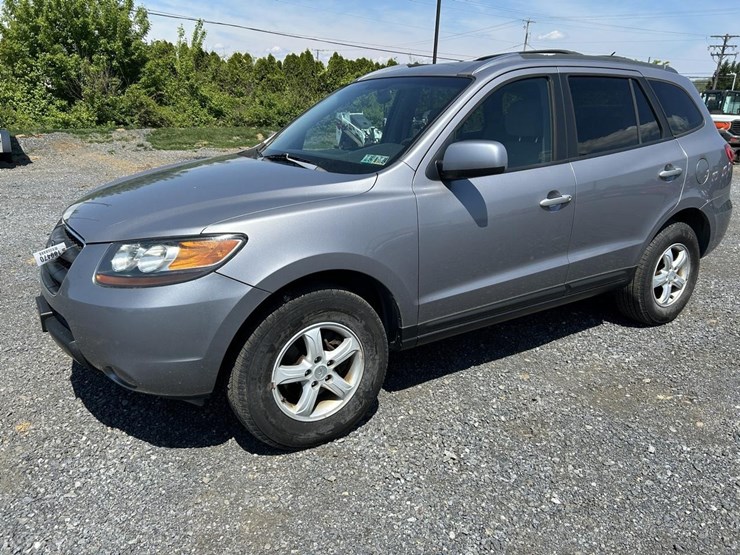 hyundai-santa-fe-image-1