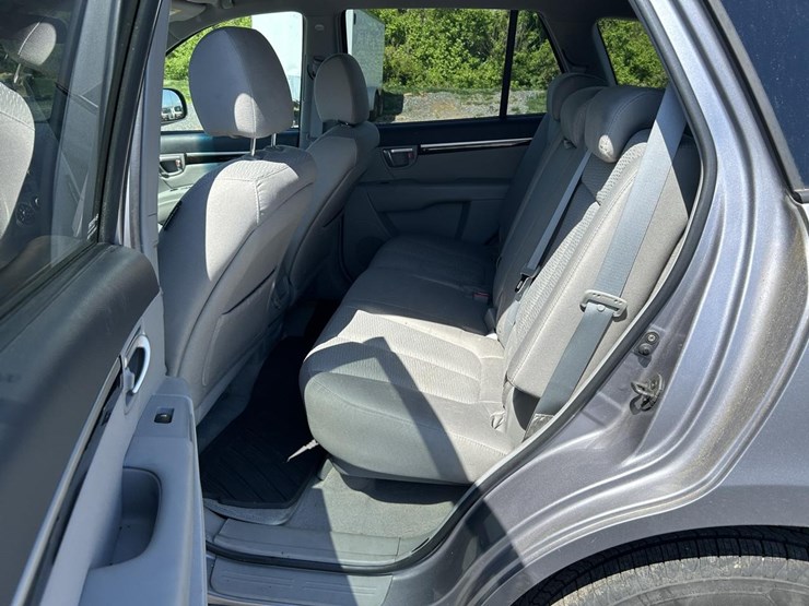 hyundai-santa-fe-image-12